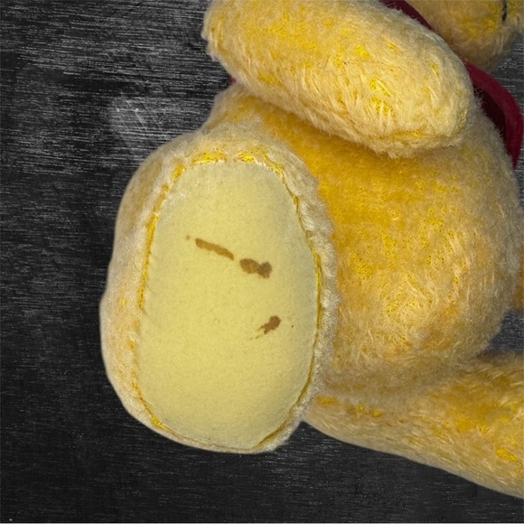 Disney Winnie the Pooh Plush – 2002 Holiday Edition – Collectible Bear - Picture 6 of 10